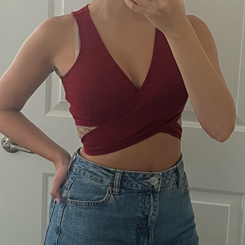 Red Tie-Back Going Out Top